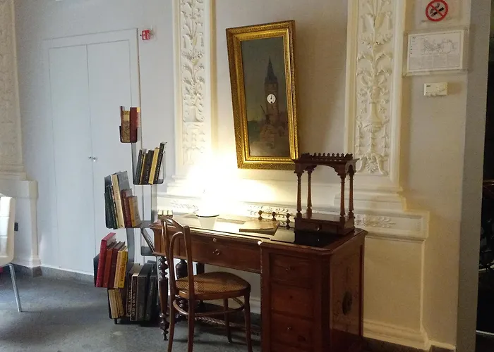 L'obelisque Maison De Luxe 4*