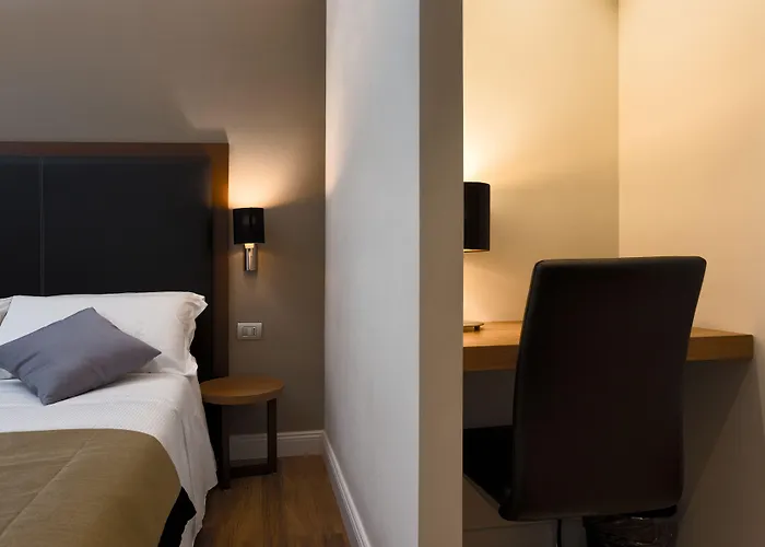 L'obelisque Maison De Luxe 4*